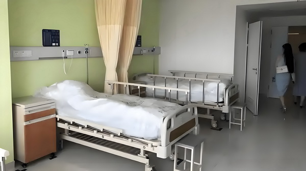 深圳入户办理需要多少钱_《长安的荔枝》满意度居暑期档以来第二位，为大鹏导演作品最高分 长安的荔枝徐州老年公寓